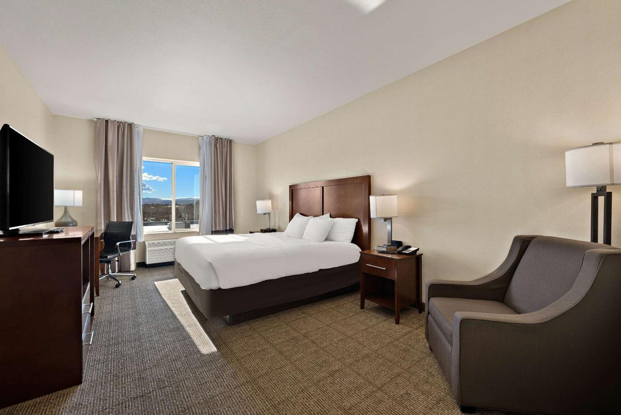Comfort Inn & Suites Airport Convention Center Reno Eksteriør bilde