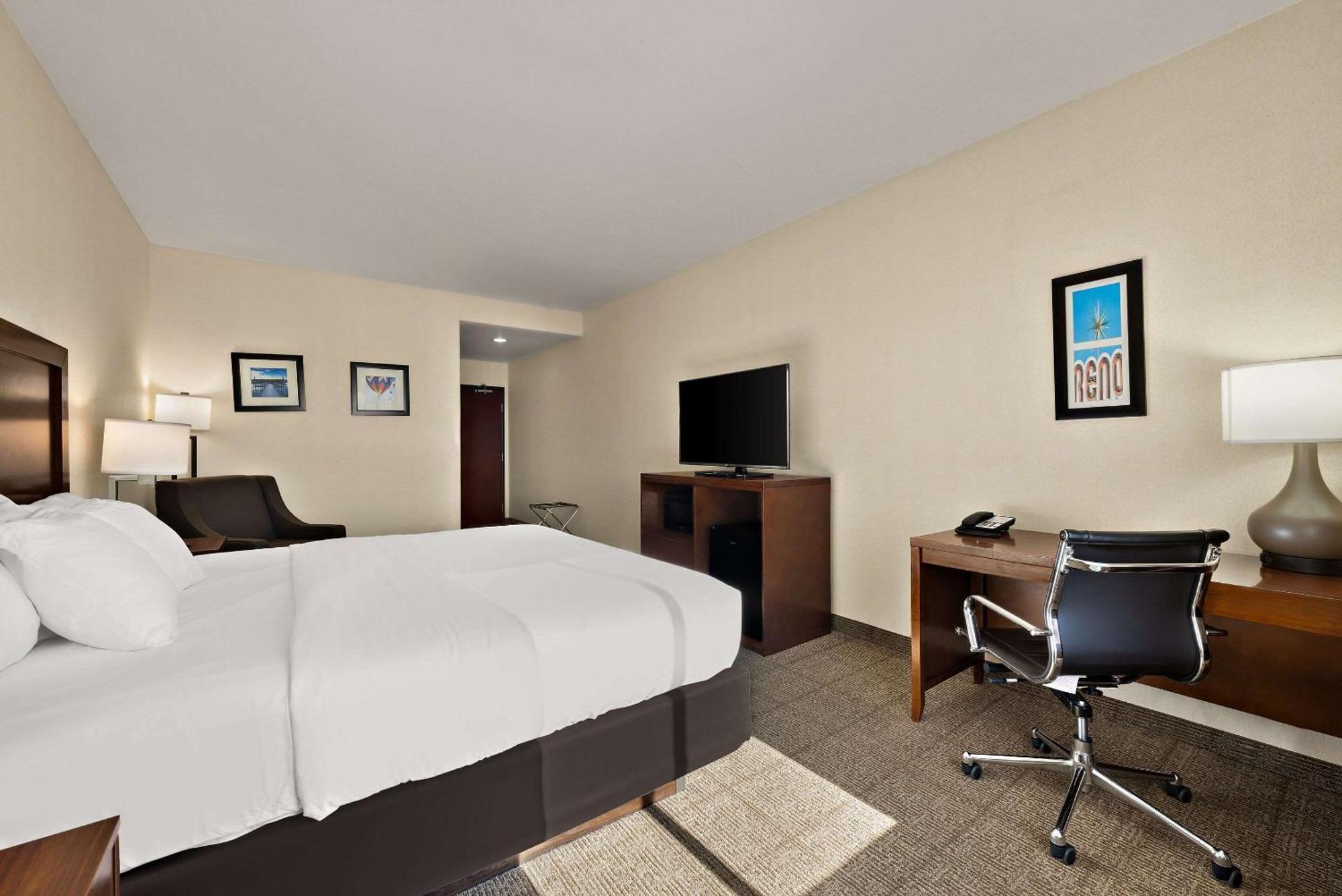 Comfort Inn & Suites Airport Convention Center Reno Eksteriør bilde